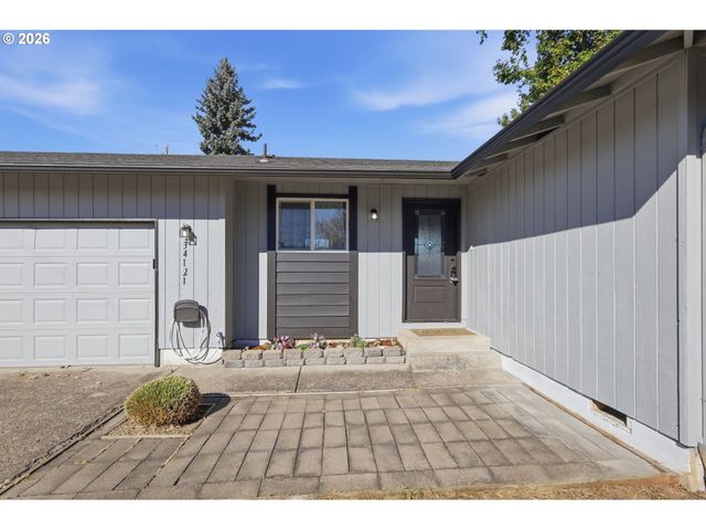 34121 EL MANOR Ave, Eugene, OR 97405