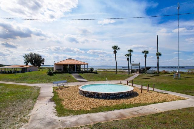 814 CALLIANDRA DRIVE, Indian Lake Estates, FL 33855