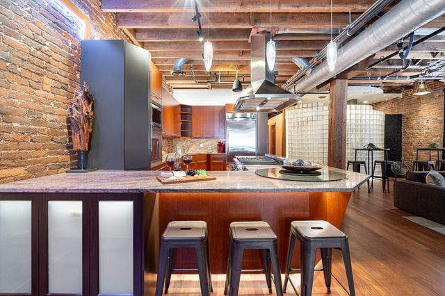 219 2nd Ave N Ste 200, Nashville, TN 37201