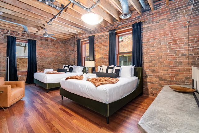 219 2nd Ave N Ste 200, Nashville, TN 37201