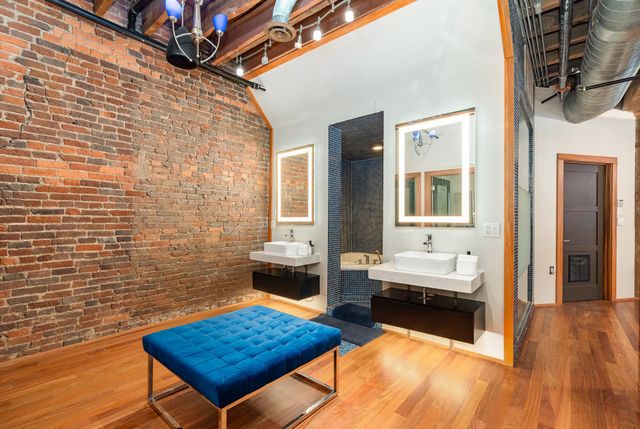 219 2nd Ave N Ste 200, Nashville, TN 37201