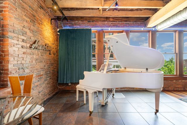 219 2nd Ave N Ste 200, Nashville, TN 37201