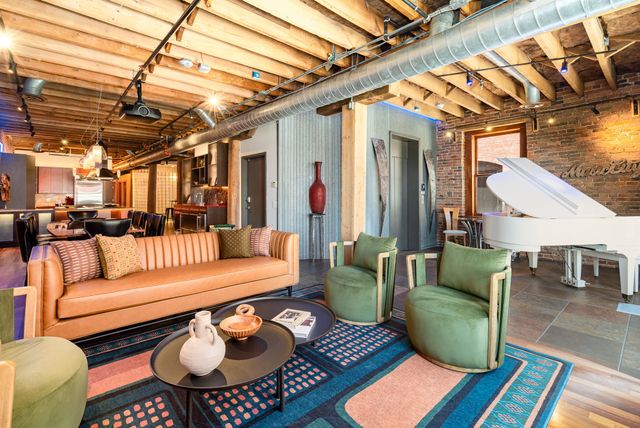 219 2nd Ave N Ste 200, Nashville, TN 37201