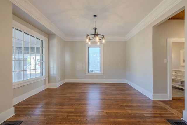 1757 VINTON AVE, Memphis, TN 38104