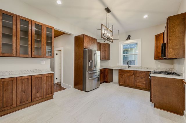 1757 VINTON AVE, Memphis, TN 38104