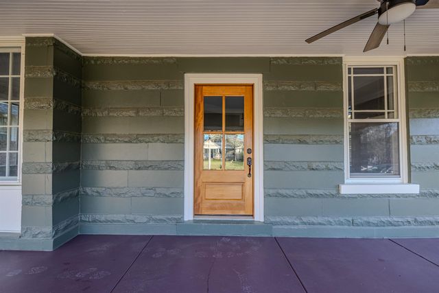 1757 VINTON AVE, Memphis, TN 38104