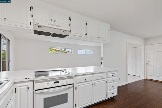 3020 Windsor Dr, Antioch, CA 94509