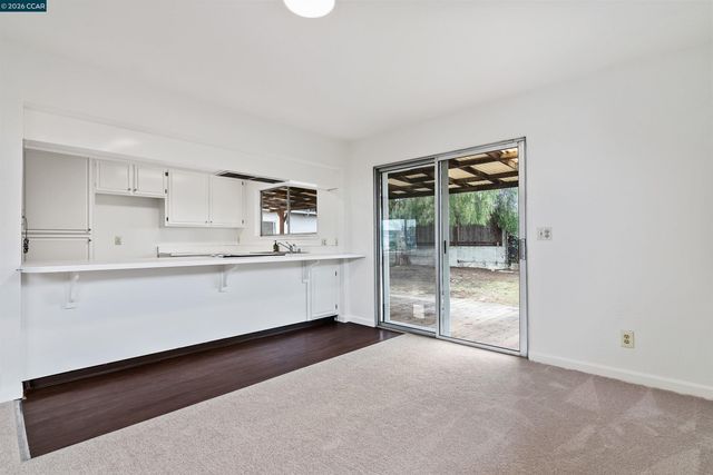 3020 Windsor Dr, Antioch, CA 94509