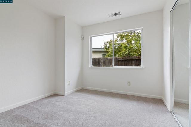 3020 Windsor Dr, Antioch, CA 94509