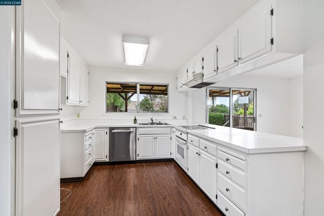 3020 Windsor Dr, Antioch, CA 94509