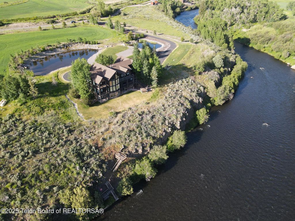 3944 SCHAEFER Lane, Ashton, ID 83420
