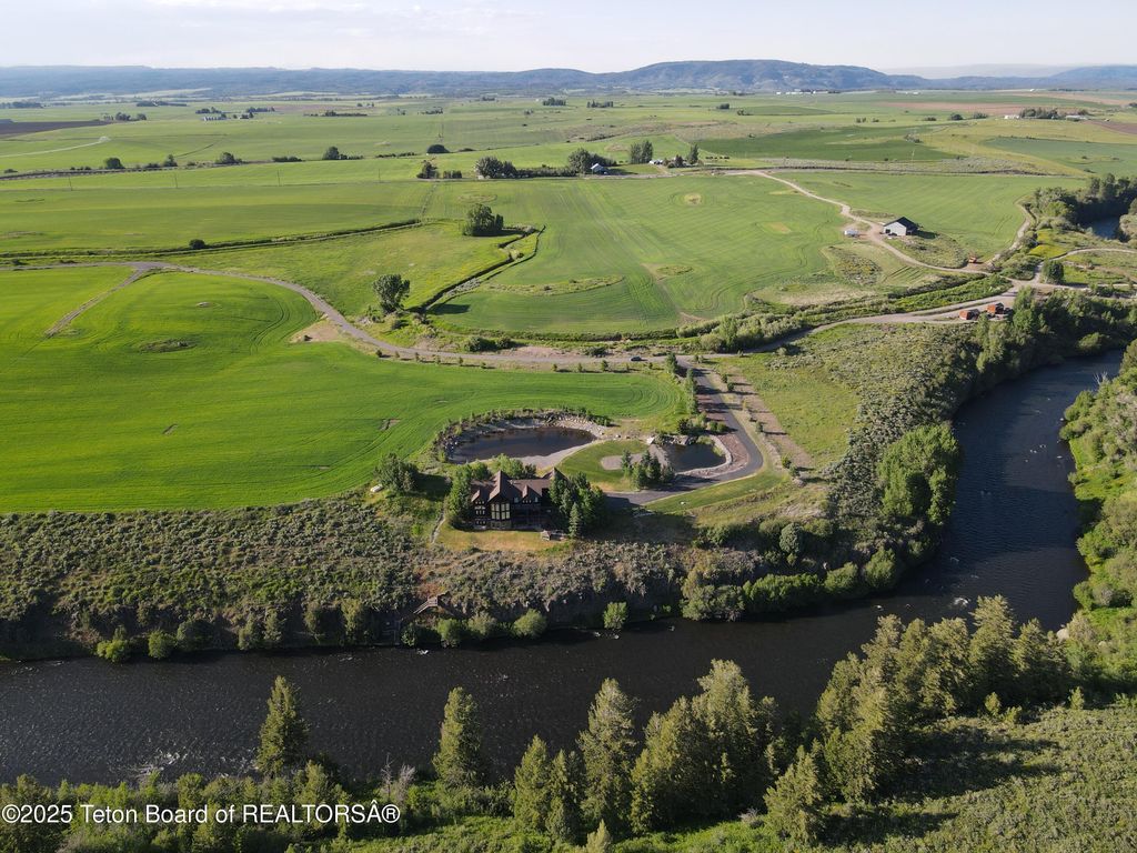 3944 SCHAEFER Lane, Ashton, ID 83420 photo 15