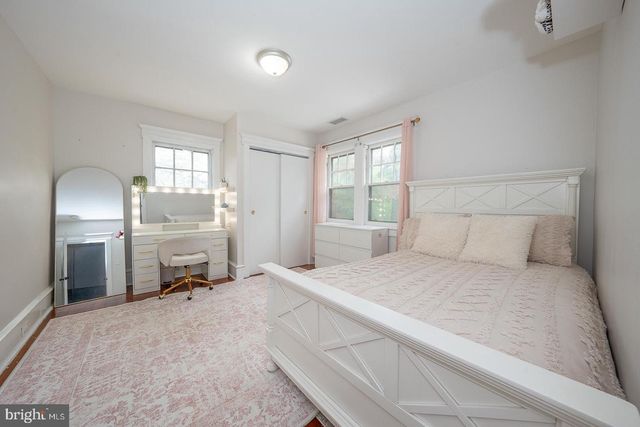 1121 MONTGOMERY AVE, Penn Valley, PA 19072