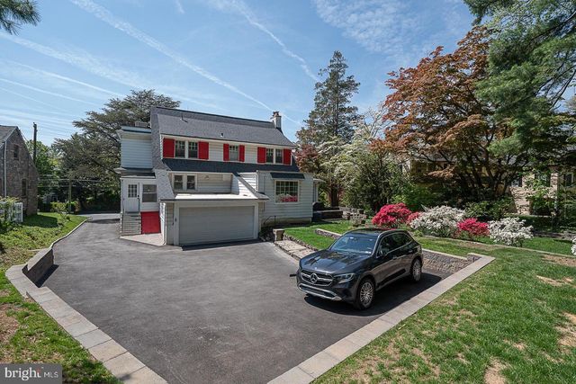 1121 MONTGOMERY AVE, Penn Valley, PA 19072
