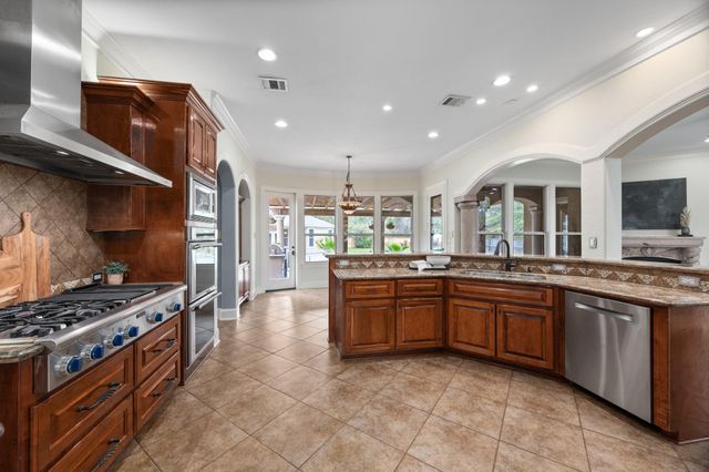 4447 Chateau Creek Way, Spring, TX 77386