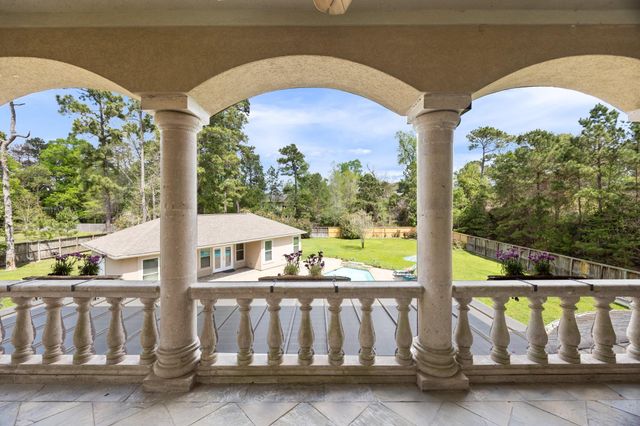 4447 Chateau Creek Way, Spring, TX 77386