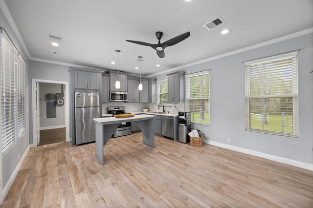 4447 Chateau Creek Way, Spring, TX 77386