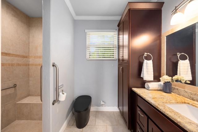 4447 Chateau Creek Way, Spring, TX 77386