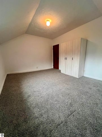 526 Hannah Avenue, Alma, MI 48801