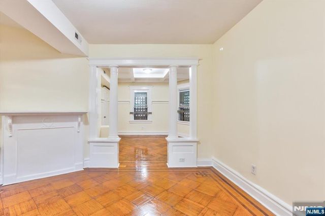 31-33 Voorhees Street, Newark, NJ 07108