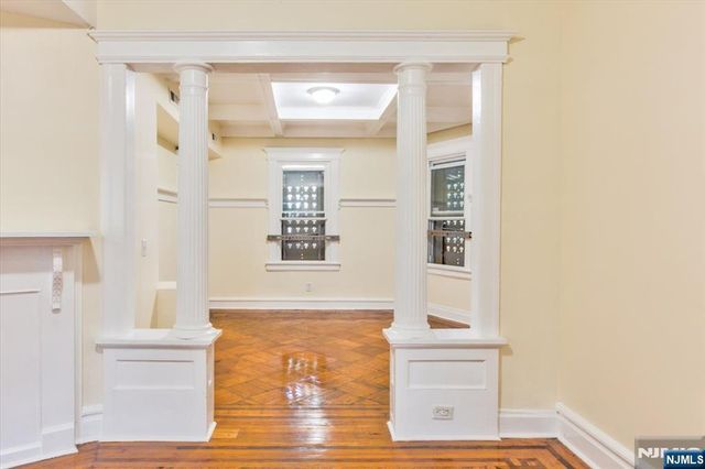 31-33 Voorhees Street, Newark, NJ 07108