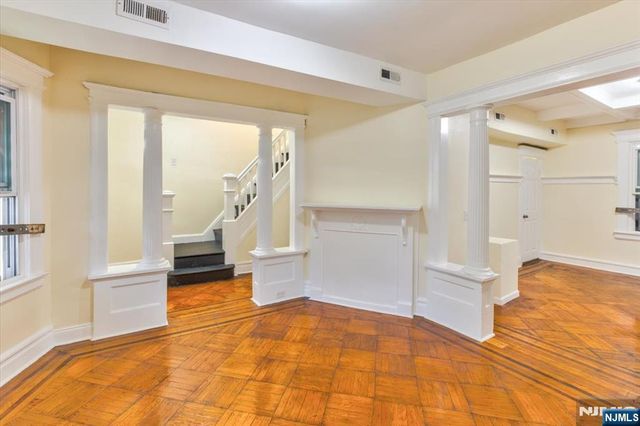 31-33 Voorhees Street, Newark, NJ 07108