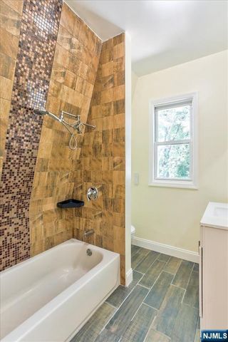 31-33 Voorhees Street, Newark, NJ 07108