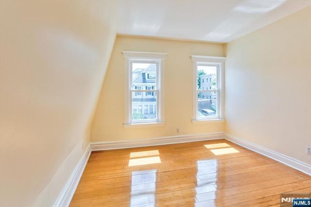 31-33 Voorhees Street, Newark, NJ 07108