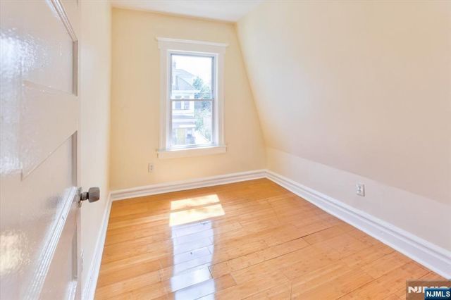 31-33 Voorhees Street, Newark, NJ 07108