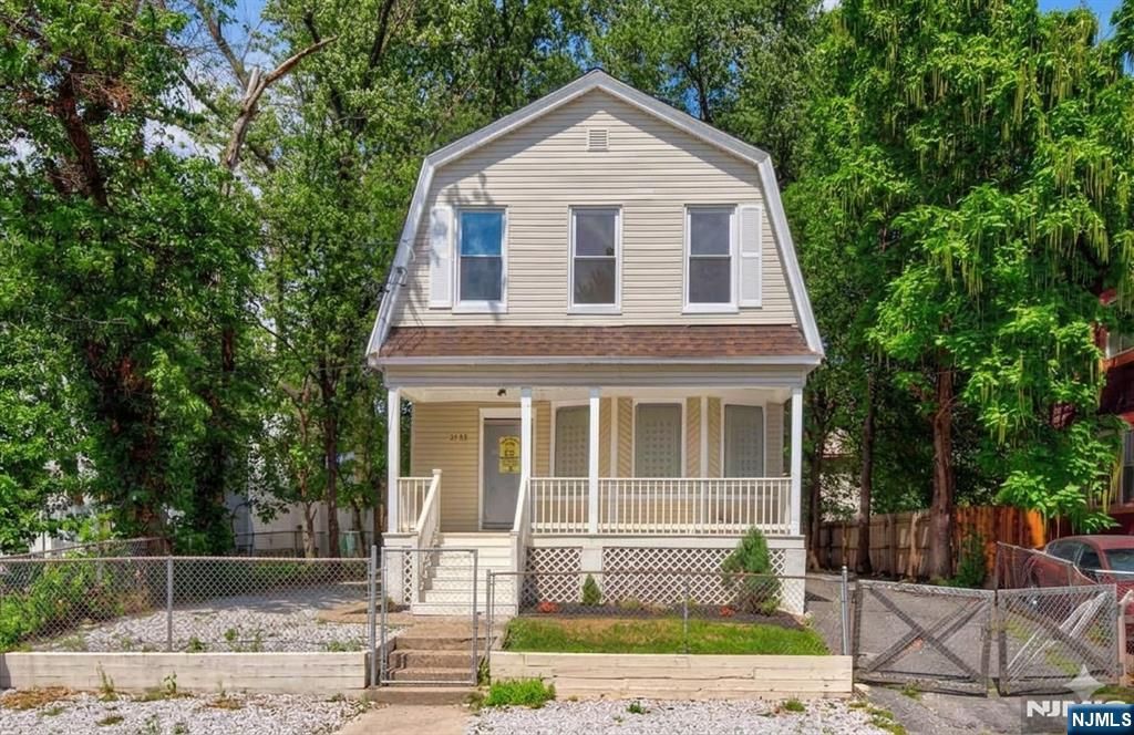 31-33 Voorhees Street, Newark, NJ 07108