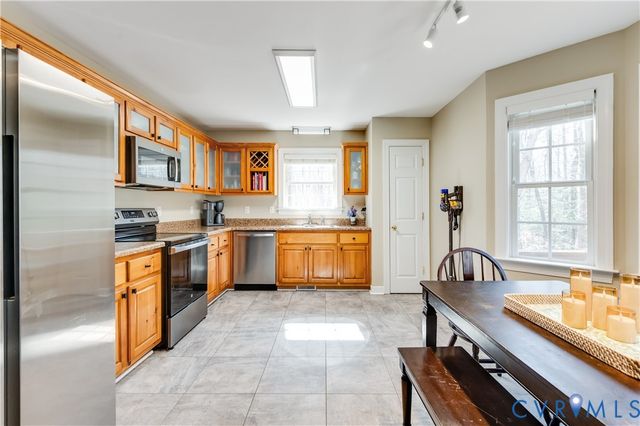 2949 Mount Clair Rd, Chester, VA 23831