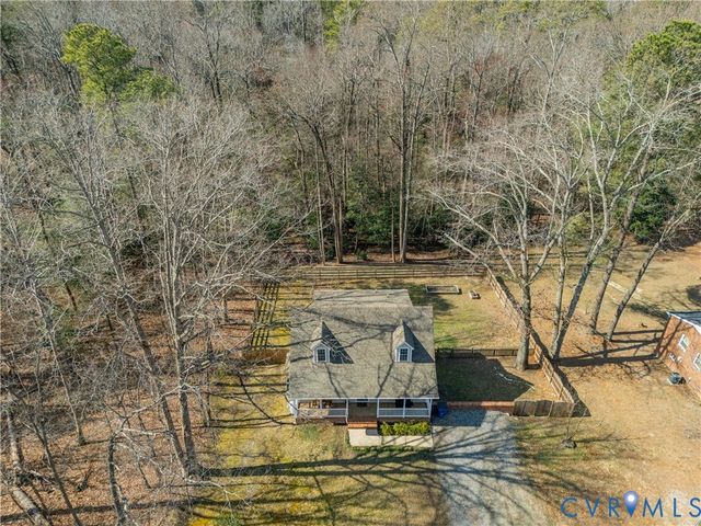 2949 Mount Clair Rd, Chester, VA 23831