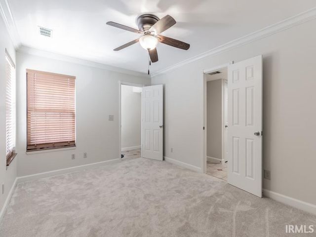 5611 Maple Lane, Newburgh, IN 47630