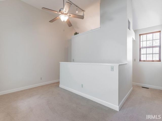 5611 Maple Lane, Newburgh, IN 47630