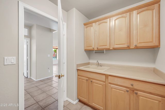 4049 E ASPEN Way, Gilbert, AZ 85234