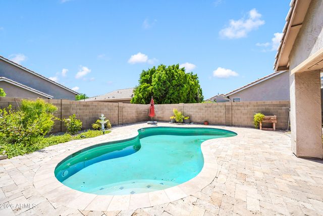 4049 E ASPEN Way, Gilbert, AZ 85234