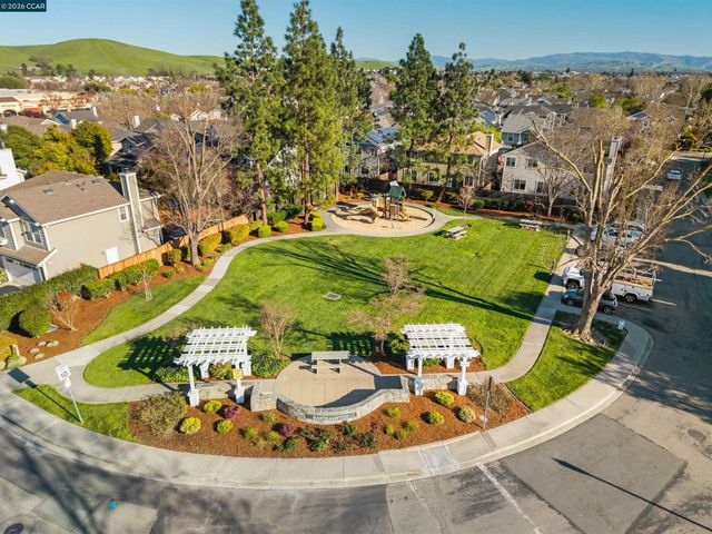 34 Elmwood Dr, San Ramon, CA 94583
