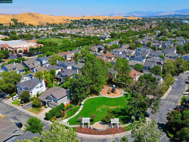 34 Elmwood Dr, San Ramon, CA 94583