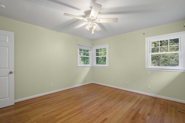 5270 Rogue River Highway, Grants Pass, OR 97527