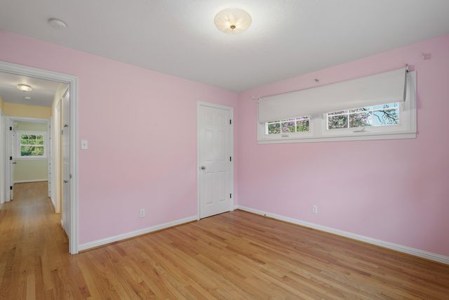 5270 Rogue River Highway, Grants Pass, OR 97527