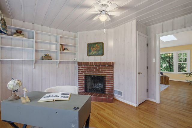 5270 Rogue River Highway, Grants Pass, OR 97527