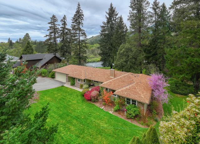 5270 Rogue River Highway, Grants Pass, OR 97527