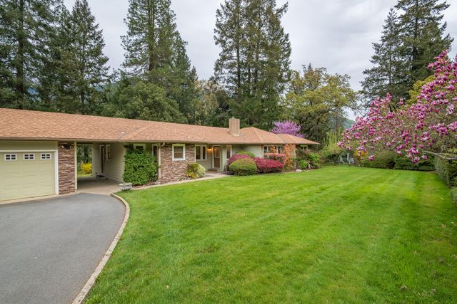 5270 Rogue River Highway, Grants Pass, OR 97527