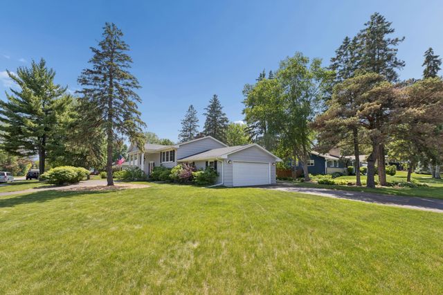 2255 Orkla Drive, Golden Valley, MN 55427