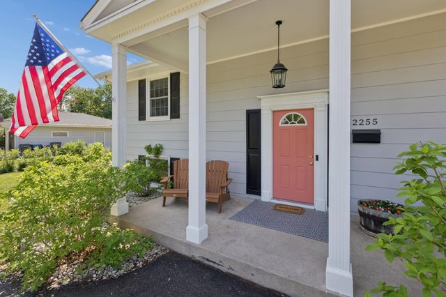 2255 Orkla Drive, Golden Valley, MN 55427