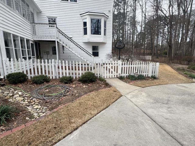 Address unavailable.