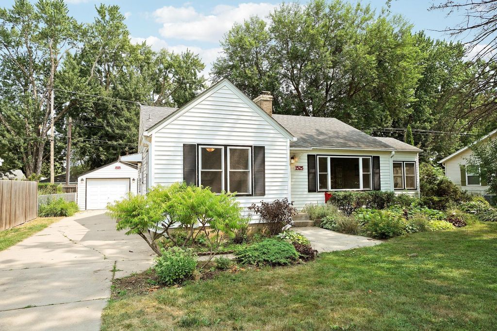 1525 Ramsey Street, Hastings, MN 55033 — exterior