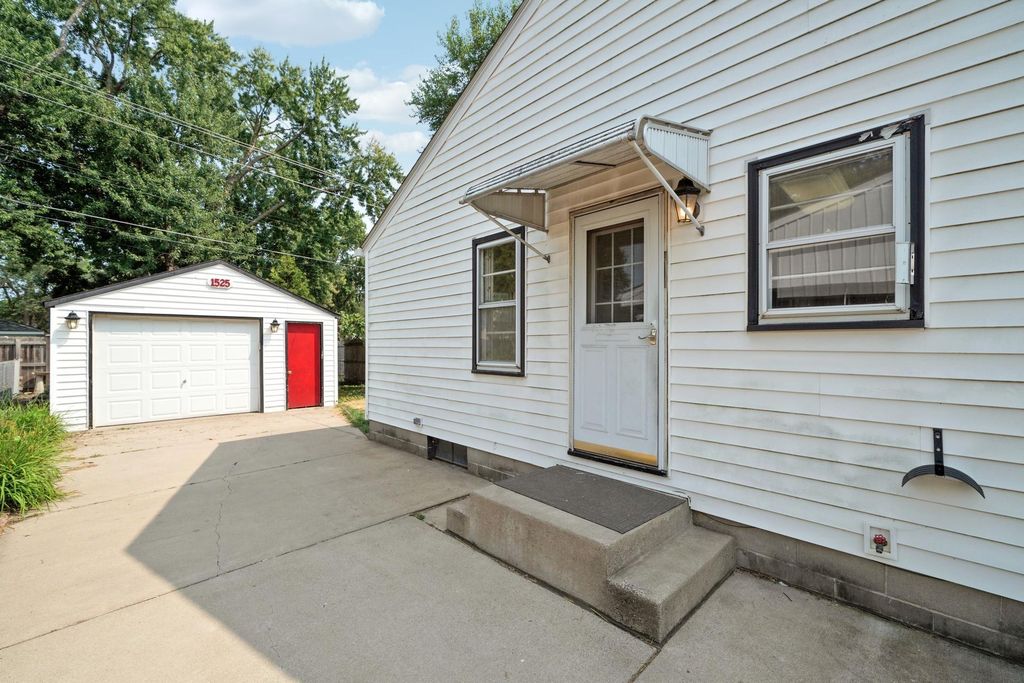 1525 Ramsey Street, Hastings, MN 55033 — photo 3