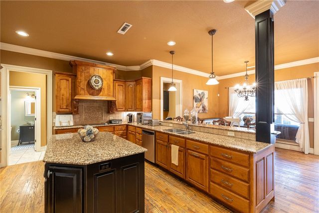 4166 Legacy Drive, Springdale, AR 72762