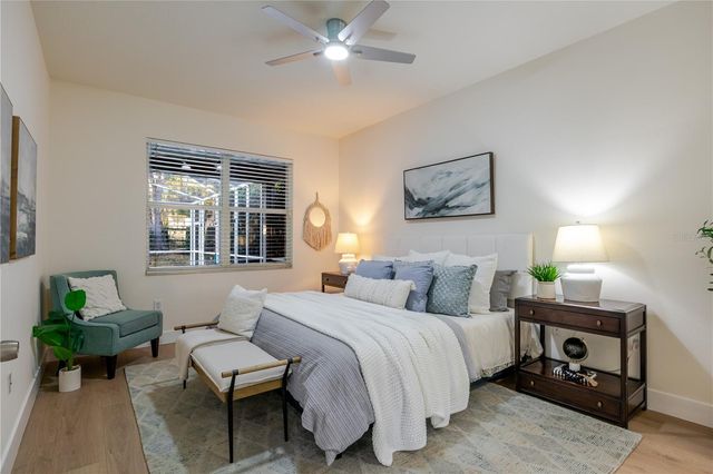 10208 THICKET POINT WAY, Tampa, FL 33647